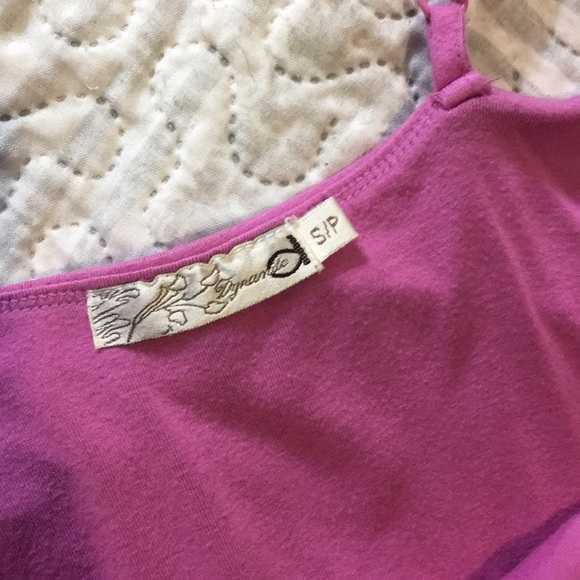 Cute tank - Picture 4 of 5